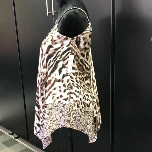NY&Co. V-neck,spaghetti strap,long flowy, asymmetrical tank top,animal print  XS - Picture 4 of 12